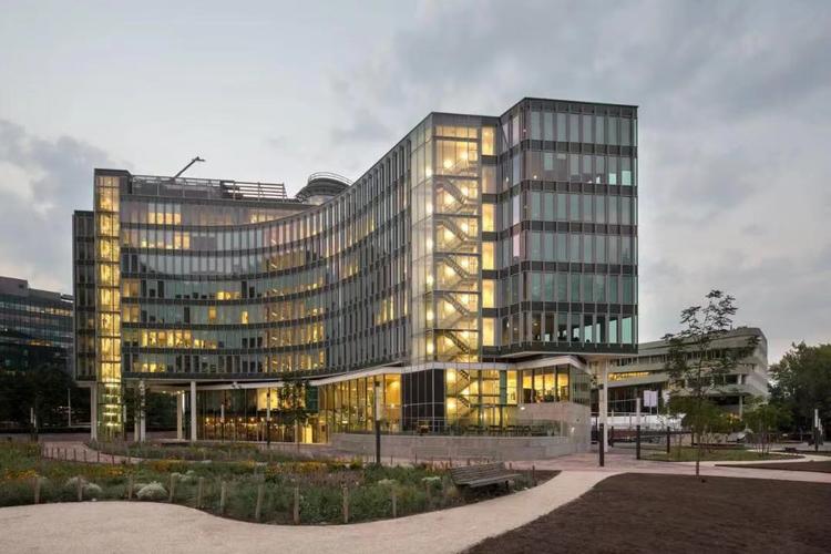 徐祥发,公司经营范围包括:一般经营项目是:信息咨询服务(不